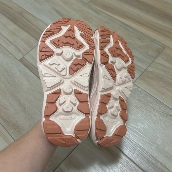 NWOT HOKA Women's Hopara 2 Hiking Sandals - Cedar - Picture 9 of 10